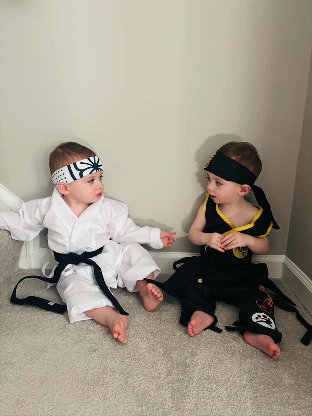 2T karate kid costumes - includes both miyagi do and cobra Kai